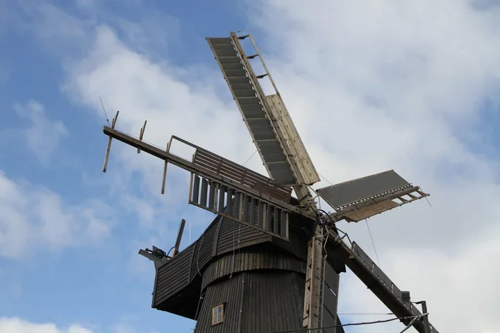 Zabytkowy wiatrak w Tczewie wróci do formy po szkodach od wiatru