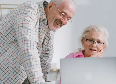 Seniorzy z Tczewa mogą mieć Ogólnopolską Kartę Seniora zawsze przy sobie
