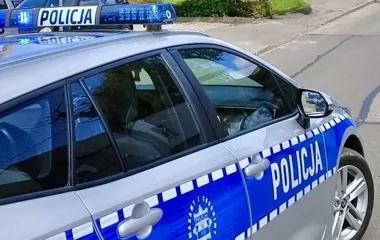 Nieustąpienie na rondzie w Tczewie. 58-latka trafiła do szpitala