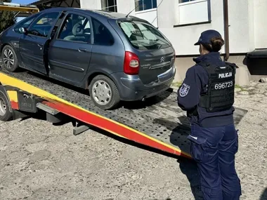 Kontrola w Pelplinie ujawniła zakaz, brak OC i wynik narkotestera