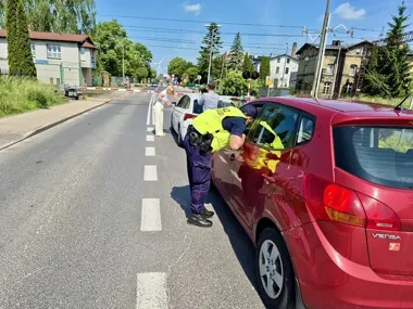 Policja i SOK na przejazdach w Tczewie i Pelplinie - mocne ostrzeżenie dla kierowców