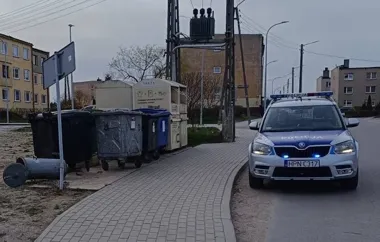Uciekł przed patrolem i uderzył w znak - zakazy miał do 2030 roku