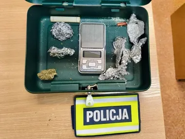 Amfetamina w kieszeni, marihuana w mieszkaniu - dwóch mężczyzn z Tczewa w rękach kryminalnych