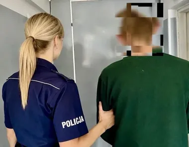 Wynosił szczoteczki i perfumy z drogerii, kryminalni zatrzymali 28-latka